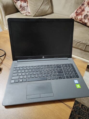 İşlənmiş HP 15.6 ", Intel Core i3, 256 GB