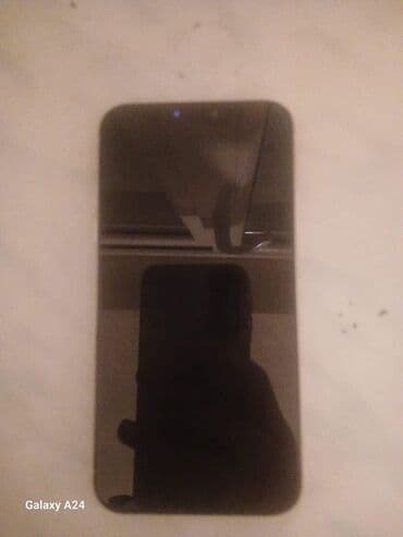 Apple iPhone: IPhone 11, Ağ, Face ID — 2