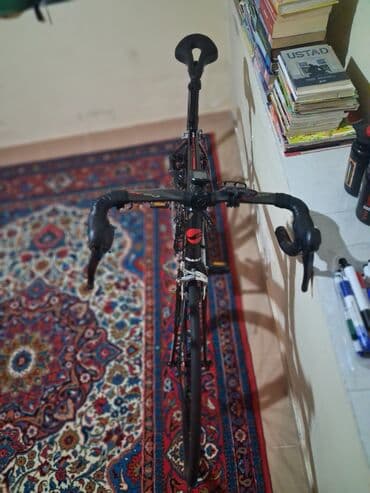 qruz nə deməkdir: İşlənmiş Şose velosipedi Giant, 29", sürətlərin sayı: 27, Ünvandan götürmə — 2