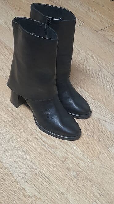 Qısaboğaz, Ölçü: 38, rəng - Qara, Yeni