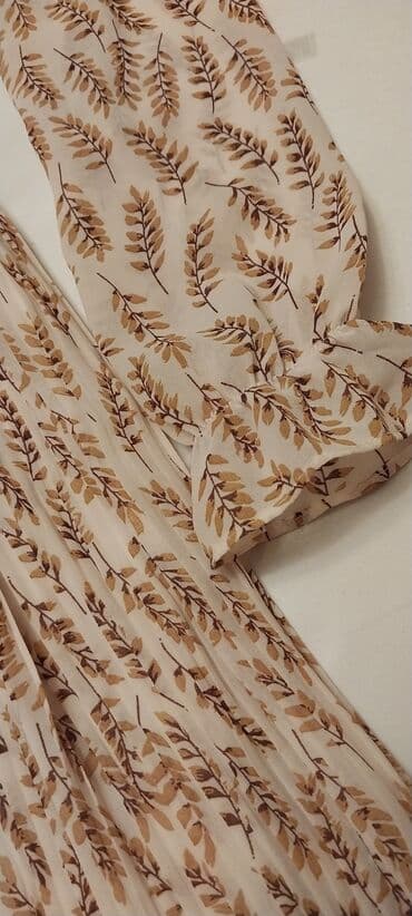 midi keyboard: S razmer don. 1 defe geyinilib 15manat. uzunlugu midi — 2