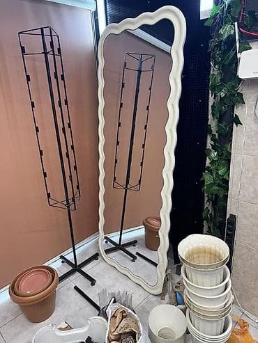 офисная мебель баку: Güzgü 200azn,resepsin 120azn,kreslo 50azn az işlənib təzə — 5