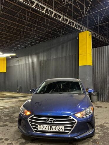 ferrari qiymeti: Hyundai Elantra: 2 l | 2015 il Sedan — 5