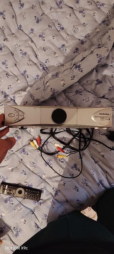 smart tv boks: EUROMAX EM-777 Digital Satellite Receiver (DVB) - DVB-S rəqəmsal peyk — 1