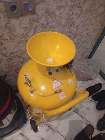 generatır: Salam satılır dəyişdirilir maşınla taksi üçün ilkin ödəniş hazır — 2