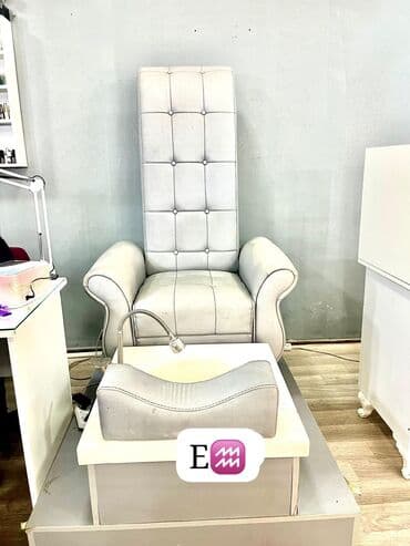 Tibbi çarpayılar: İşlənmiş, Pedikür kreslosu — 1