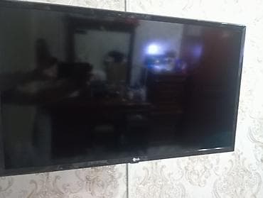 Телевизор LG LED экран 32" — 2
