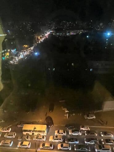 купить квартиру в баку азербайджан: 3 комнаты, Новостройка, м. Иншаатчылар, 80 м² — 19