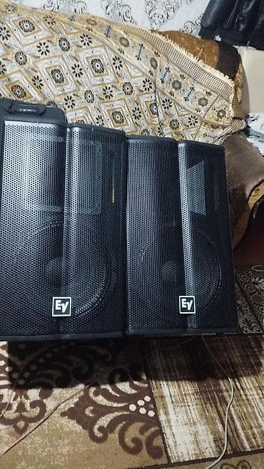 səs ucaldan haqqında məlumat: Kolonka, Növ - Akustik, rəng - Qara — 1