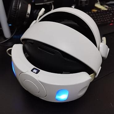 Xbox One: Problemi, cızığı və ya qırığı yoxdur. Qutusunda Meta Quest 3 VR — 2