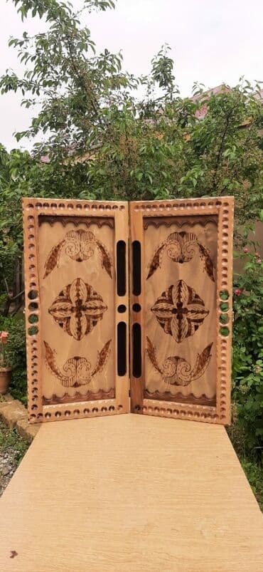 fizika 10 cu sinif metodik vesait pdf: Əl işı ağac nərd taxtası - Material: tam ağac (əl oyması). - Dizayn — 8