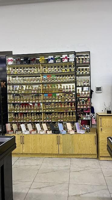 Оборудование для магазинов: Hazır ətir biznesi satılır. Ünvan:Maştağa-Buzovna yolu Megastorenin — 1