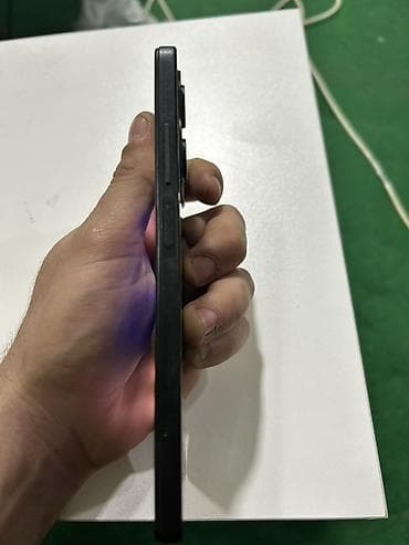 telafonlar: Xiaomi Redmi 5G smartfon - Arxa tərəfdə “Redmi 5G” loqosu və 50 MP — 1