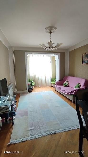 bakıda ev kirayə verilir: Hövsan Qesebesi Pekarnida Parkin yani,5 mertebeli binanin 2 ci — 3