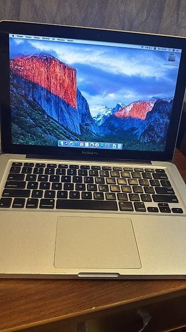 Noutbuk və netbuklar: Apple MacBook — 1