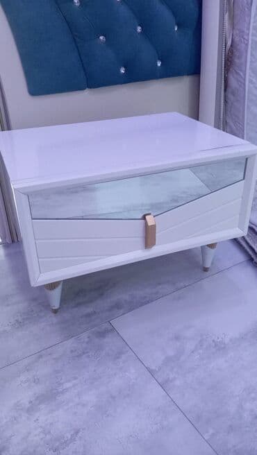 İşlənmiş, Güzgülü, Azərbaycan