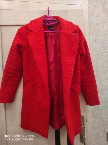 ayaqqabı 45: Teddy palto.Yeniden ferqlenmir.4-5 defe geynilib.L razmerdir.Ela — 2