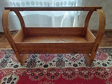 el misari: Oğlan və qız üçün, İşlənmiş, Dördbucaq, Beşik, Dəstsiz, Matras ilə, Yellənmə mexanizmsiz — 1