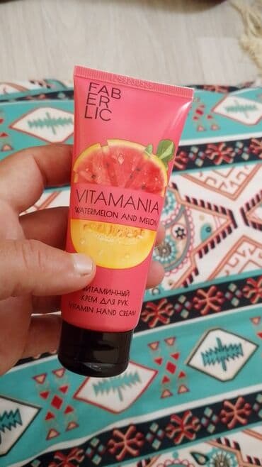 Məhsul: Faberlic VITAMANIA Vitaminli Əl Kremi – qarpız və yemiş
