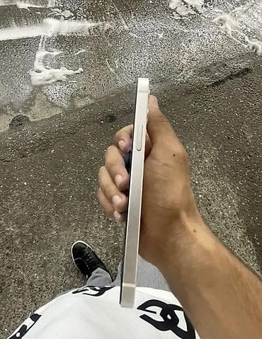 2 ci el tv: IPhone 12, 64 GB, Ağ, Face ID — 4