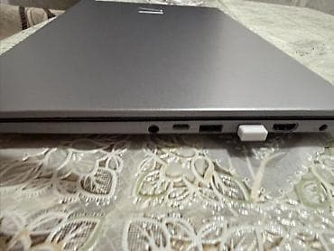 ASUS VivoBook noutbuku 5 ay işlənib sadəcə yeni kimidir, Zaryatka — 4