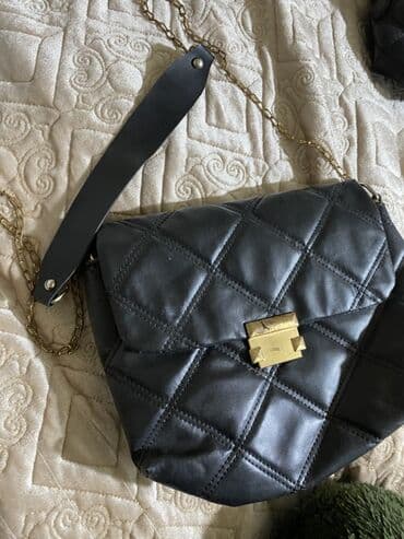 vizitka qabları sənədlər ucun saxlanma qabları: 2ci əl çantalarımı satıram Qadın çanta dəsti 5 AZN, 5 AZN, 4 AZN, 5 — 6