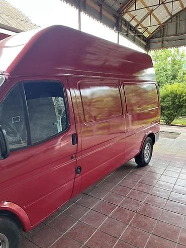 Ford: Ford Transit: 2.5 l | 2000 il 400008 km Van body type — 4