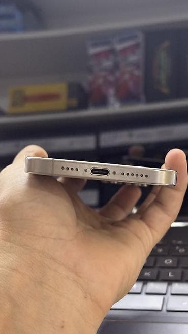 iphon 6 plus: IPhone 15 Pro Max, 256 GB, Natural Titanium, Simsiz şarj, Face ID — 7