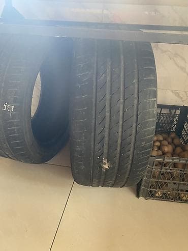 авто фольксваген: Məhsul: Avtomobil şinləri (2 ədəd) - Ölçü: 235/45 R17 (şin üzərində — 2
