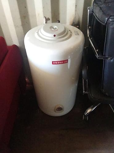 Ariston 100 l tam işlək vəziyyətdə.Qiymət 80man.Unvan Razin. Ramilə — 1