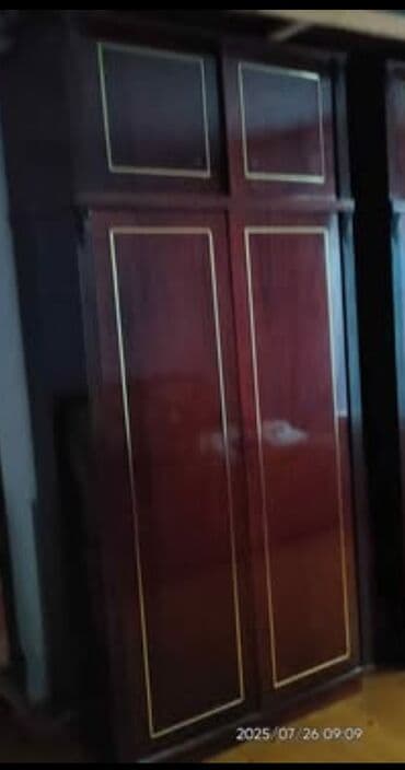 Asia: Б/у, 2 двери Прямой шкаф, Гардеробный шкаф — 1