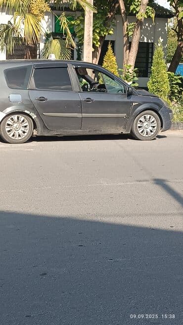 maşın oturacaq uzluyu: Renault Scénic minivan - Kuzov: 5 qapılı, tünd boz/gümüş iki rəngli — 9