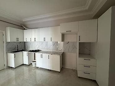 Əla vəziyyətdə mətbəx mebeli satılır. Ölçü 4.65 m, dərinlik 30 sm lalafo.az -da Əla vəziyyətdə mətbəx mebeli satılır. Ölçü 4.65 m, dərinlik 30 sm