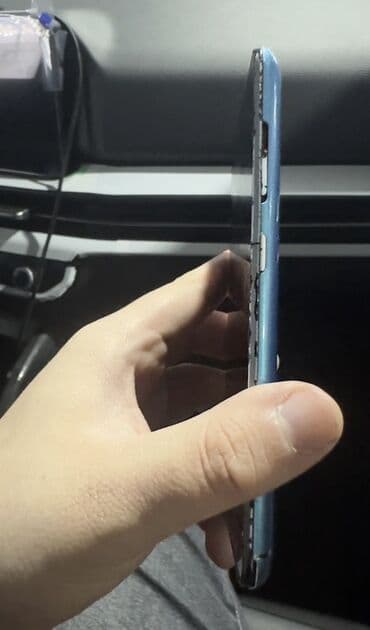 телефон fly с хорошим аккумулятором: ZTE v889m, 512 GB, rəng - Mavi, Sensor — 8