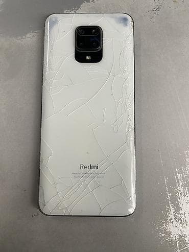 kompyuter hisseleri: ENDİRİM VARR Telefon ideldır sadəcə ekran şüşəsi birdəki arxa şüşəsi — 1