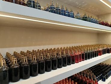 vitrin parfum: Parfum 30ml 8azn — 7