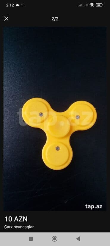 Boşqablar: Məhsul: Üçlü fidget spinner (sarı rəng) - Material: Möhkəm plastik — 1