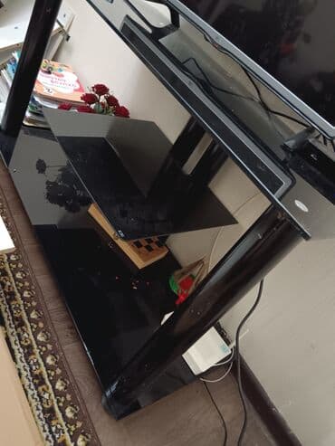 Продукты питания: Б/у, Прямой ТВ стенд, С полками, Стеклянный, Турция — 2