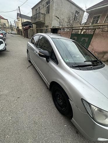 rtx 2060 super: Honda Civic Hybrid sedan – gümüşü rəng. Texniki xüsusiyyət və — 4