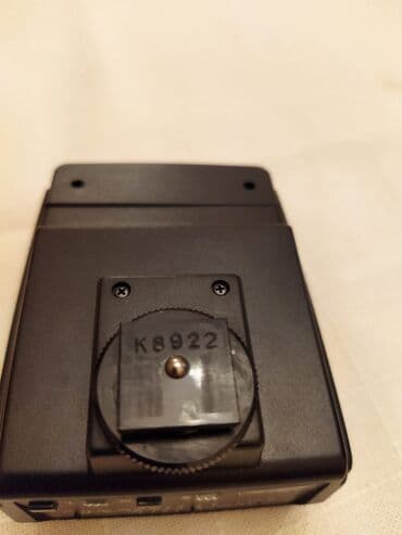 aula f75 baku: Mecablitz,Metz 30B 3 — 4