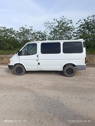 oka avtomobil: Ford Transit mikroavtobus - Korpus: ağ rəng, yan sürüşkən qapı - — 2
