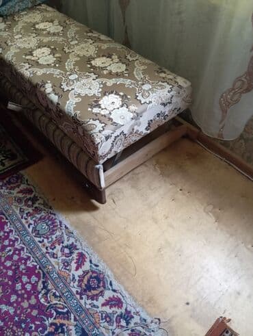 Divan, İşlənmiş, Açılan, Parça