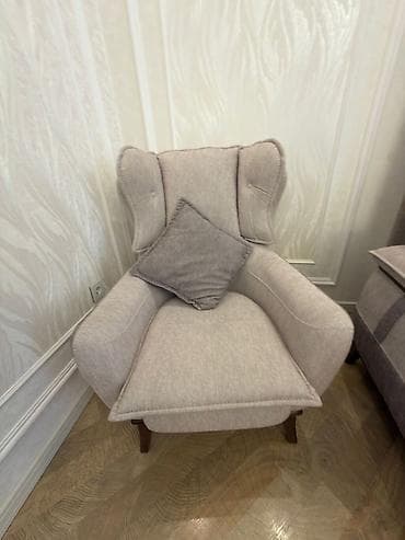 Divan və kreslo dəstləri: Klassik divan, 2 kreslo, Bazasız, Açılmayan — 3