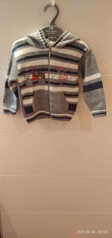 qis ucun koftalar: Qış üçün üst geyimləri,yeni kimi.Oyuncaq hədiyyəli😉 — 24