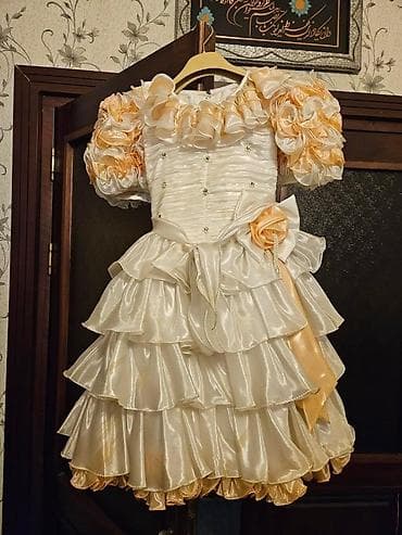 Uşaq üçün zərif ziyafət paltarı.elmler lalafo.az -da Uşaq üçün zərif ziyafət paltarı.elmler