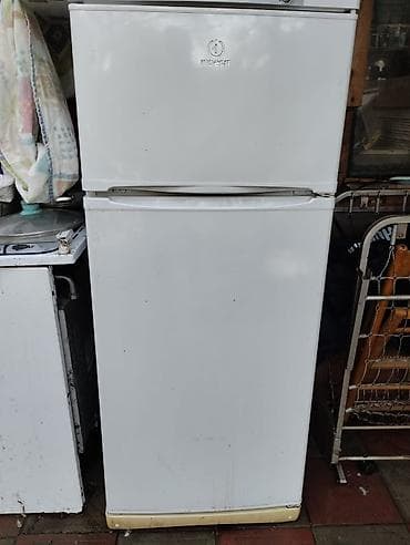 2 qapılı Indesit Soyuducu Satılır, rəng - Ağ — 1