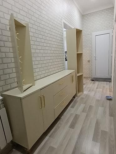 ikinci əl paltar dolabı: Dəhliz üçün mebel satilir problemi yoxdur asılqan kamod və əlavə uzun — 3