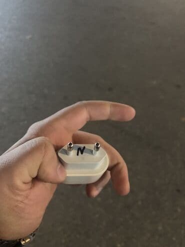 зарядка для смартфонов: Беспроводное зарядное устройство Apple, 20 Вт, Б/у — 1