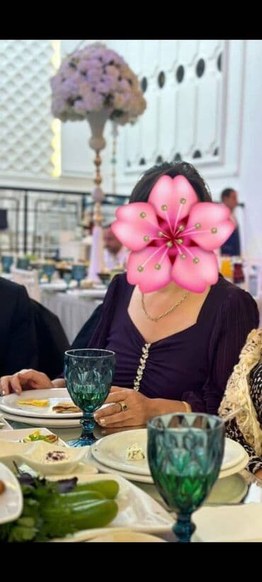 qadın geyimləri və qiymətləri: Çox gözəl görünüşlü don.1 dəfə toya geyinilib — 2