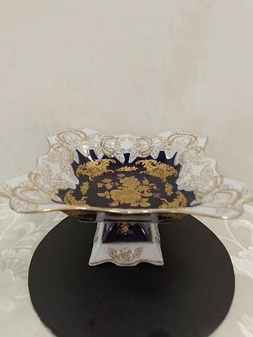 Zərif dekorativ qədəhli qabaq/biserni meyvə və şirniyyat sinisi. -